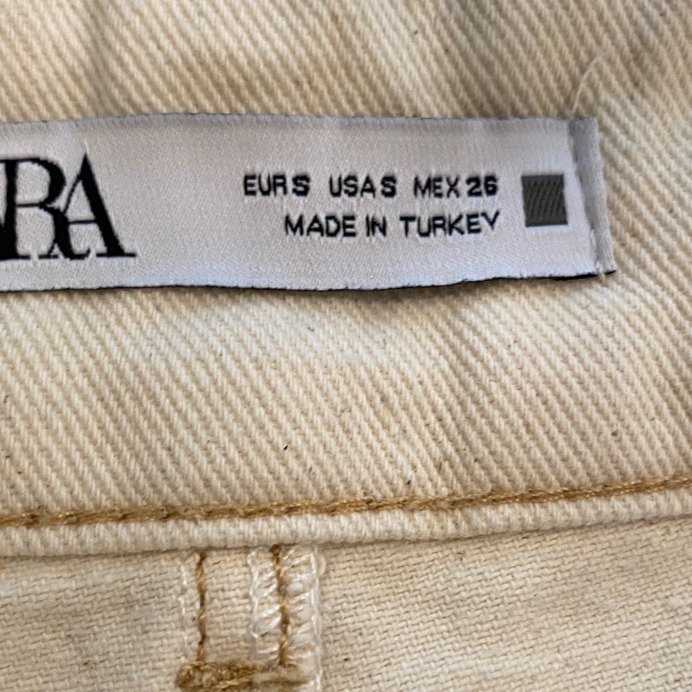 Zara Elegant Cream A-Line Skirt - Picture 3 of 3